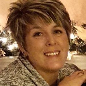 Meet your Posher, Deborah